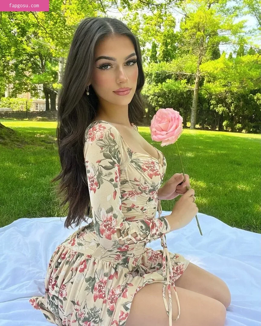 Julia Merekoulias