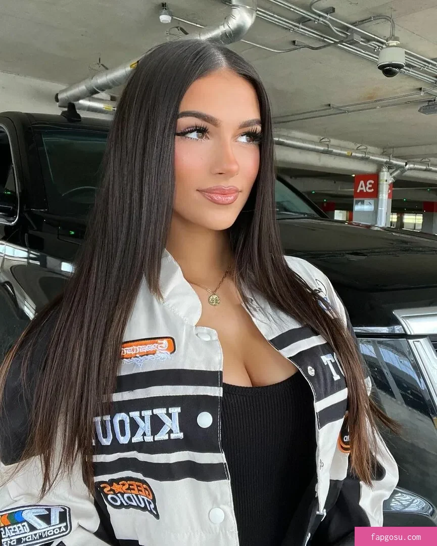 Julia Merekoulias