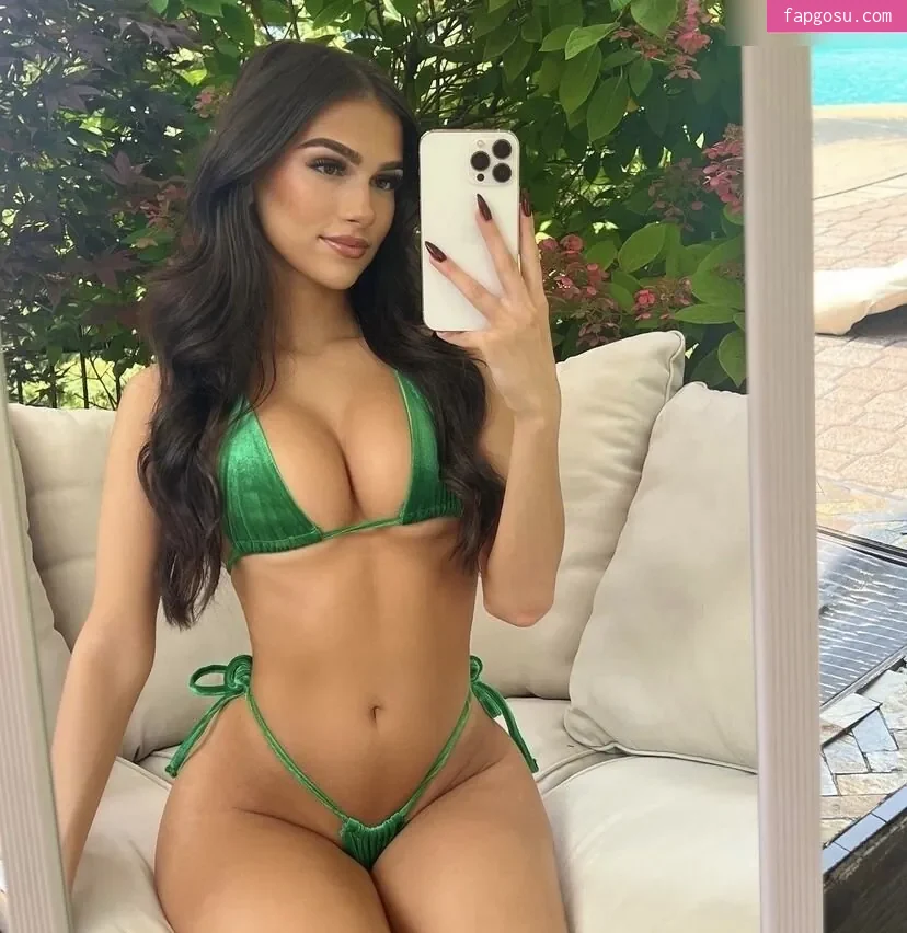 Julia Merekoulias