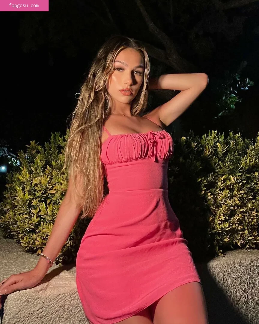 Julia Merekoulias