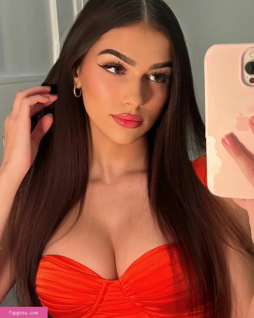 Julia Merekoulias