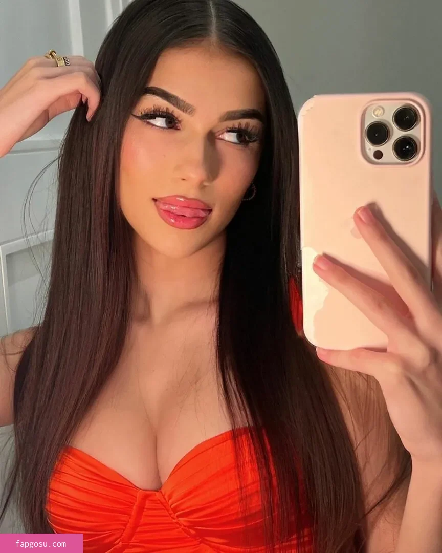 Julia Merekoulias