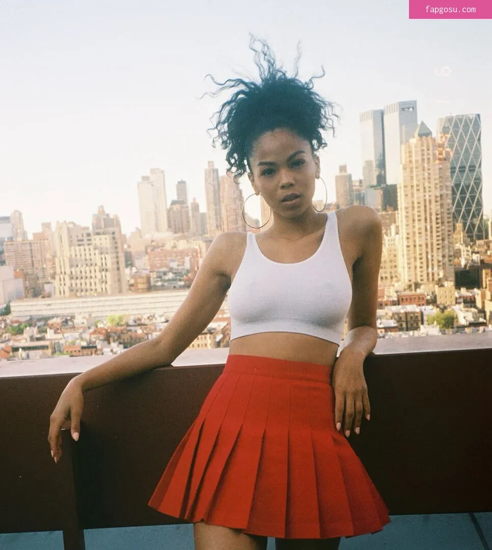 Joelah Noble - Photo #13