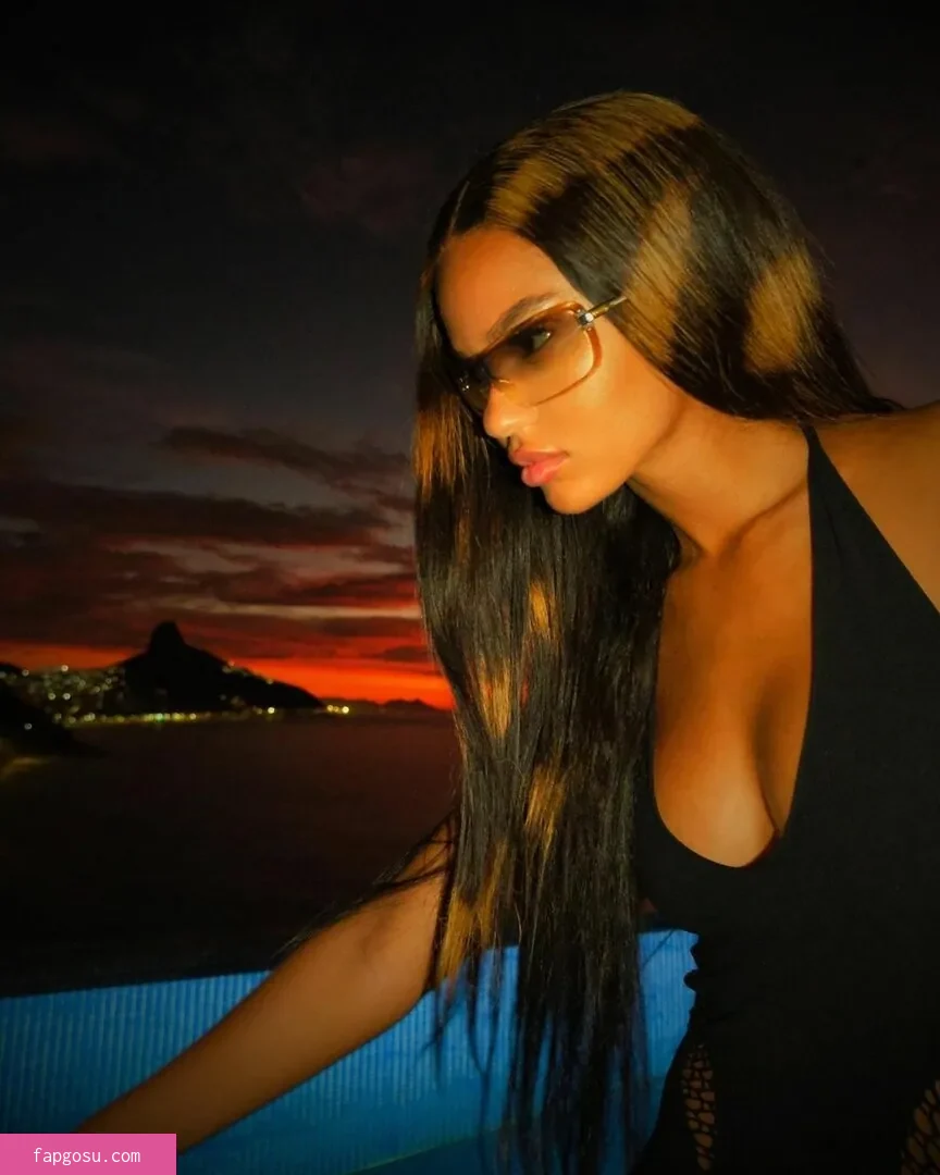Juliana Nalu