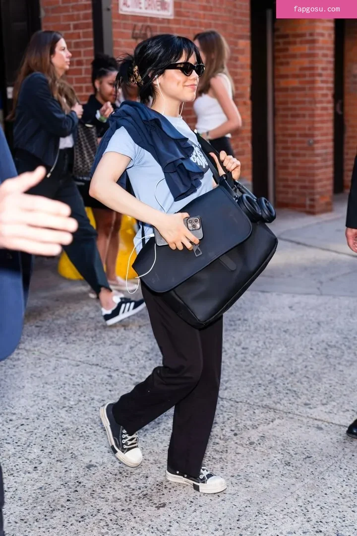 Jenna Ortega - Photo #1055