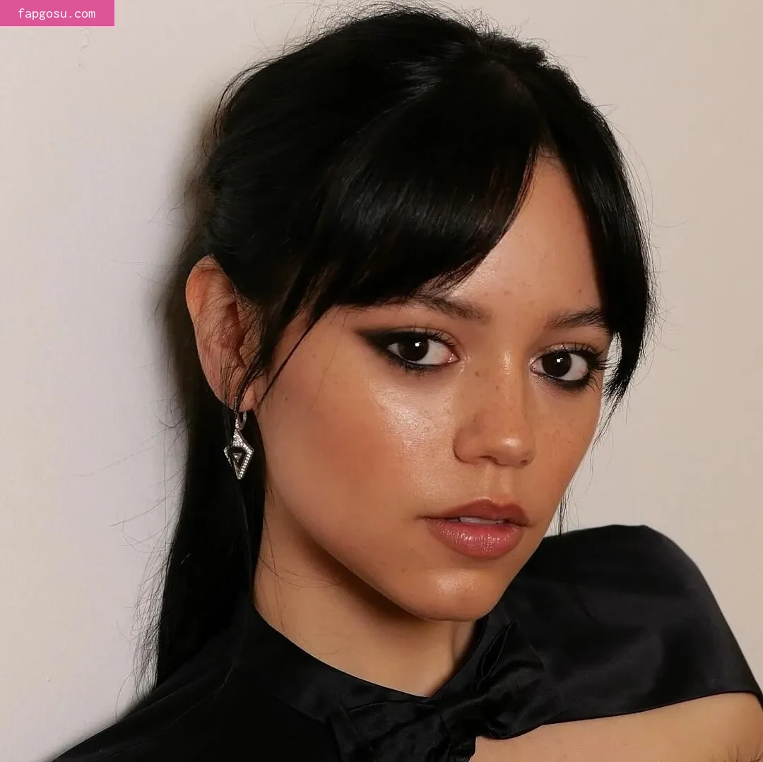 Jenna Ortega - Photo #1727