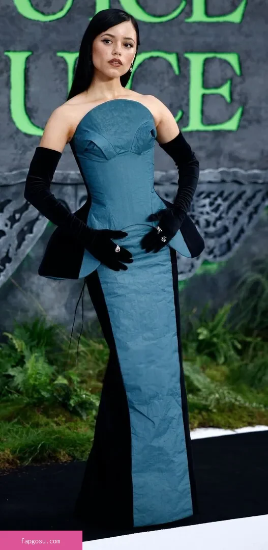 Jenna Ortega - Photo #1940