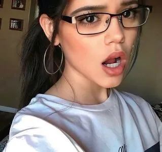 Jenna Ortega content