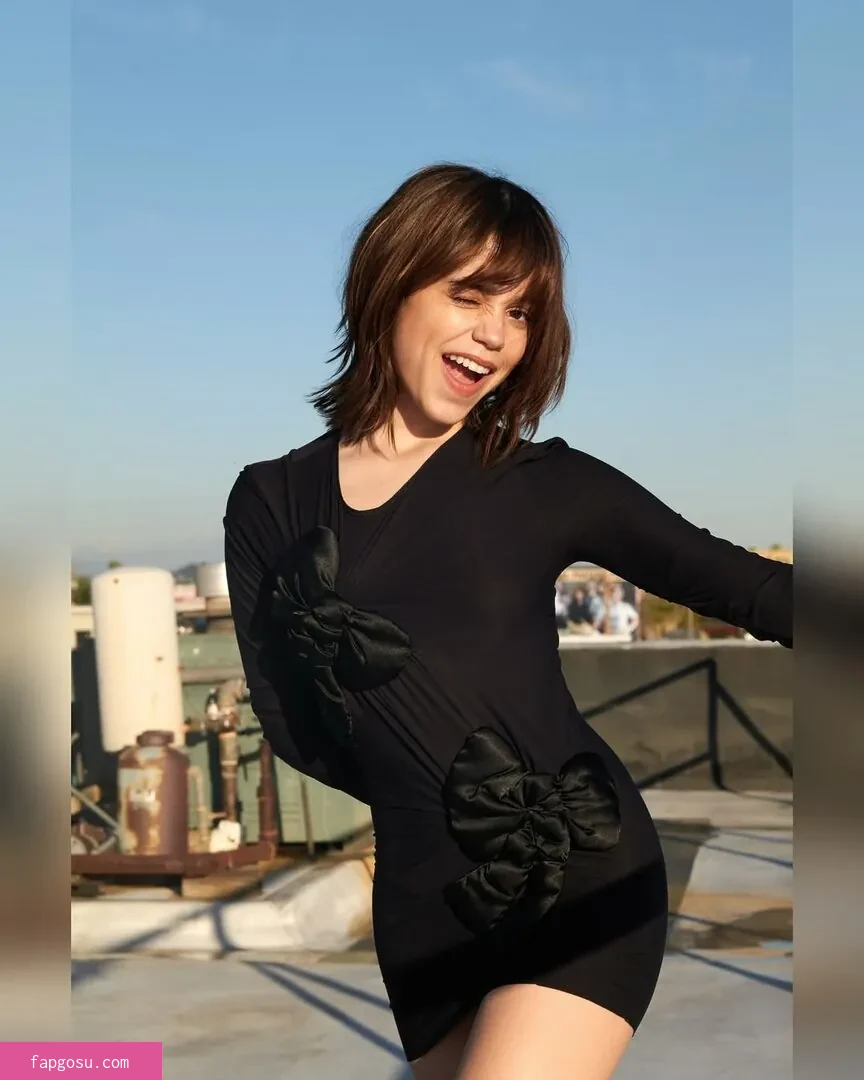 Jenna Ortega - Photo #2190