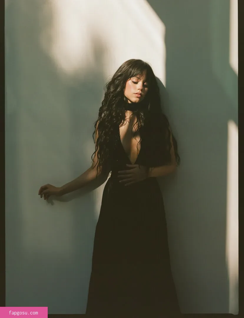 Jenna Ortega - Photo #243