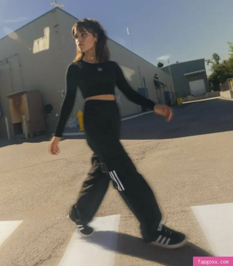 Jenna Ortega - Photo #336