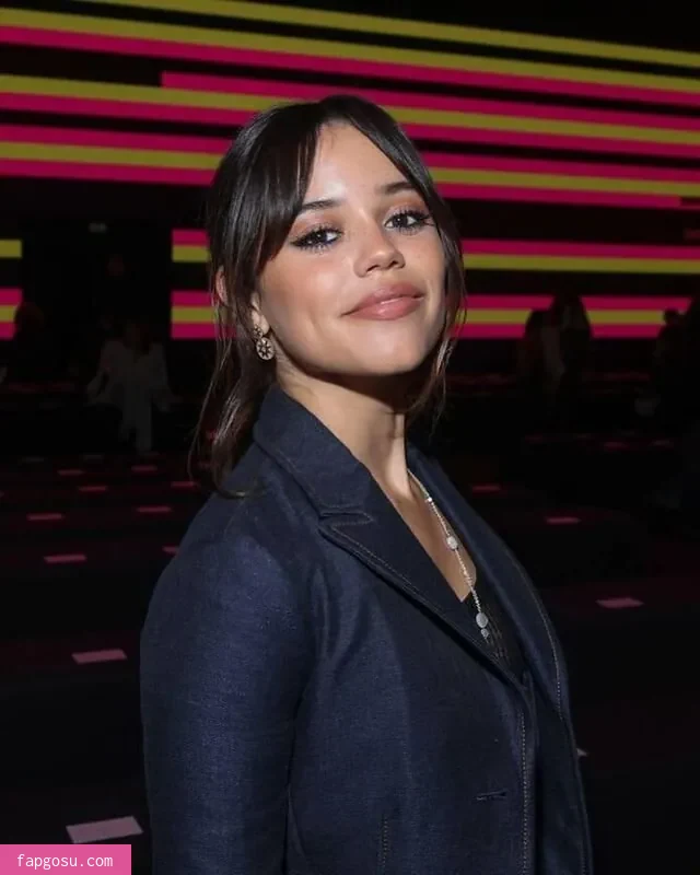 Jenna Ortega - Photo #349