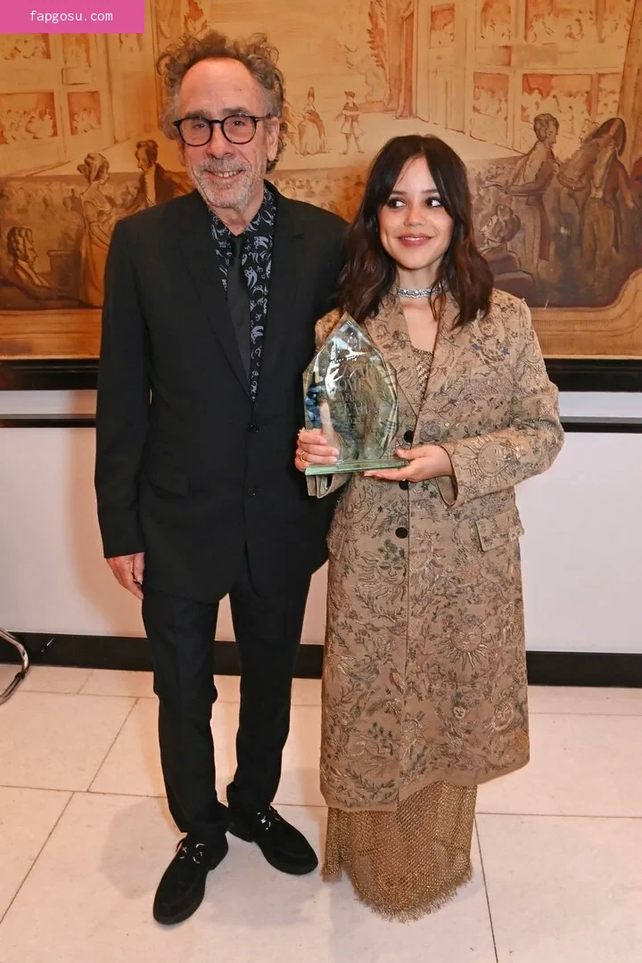 Jenna Ortega - Photo #414