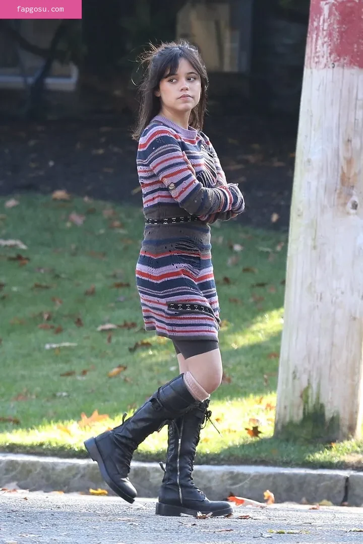 Jenna Ortega - Photo #449