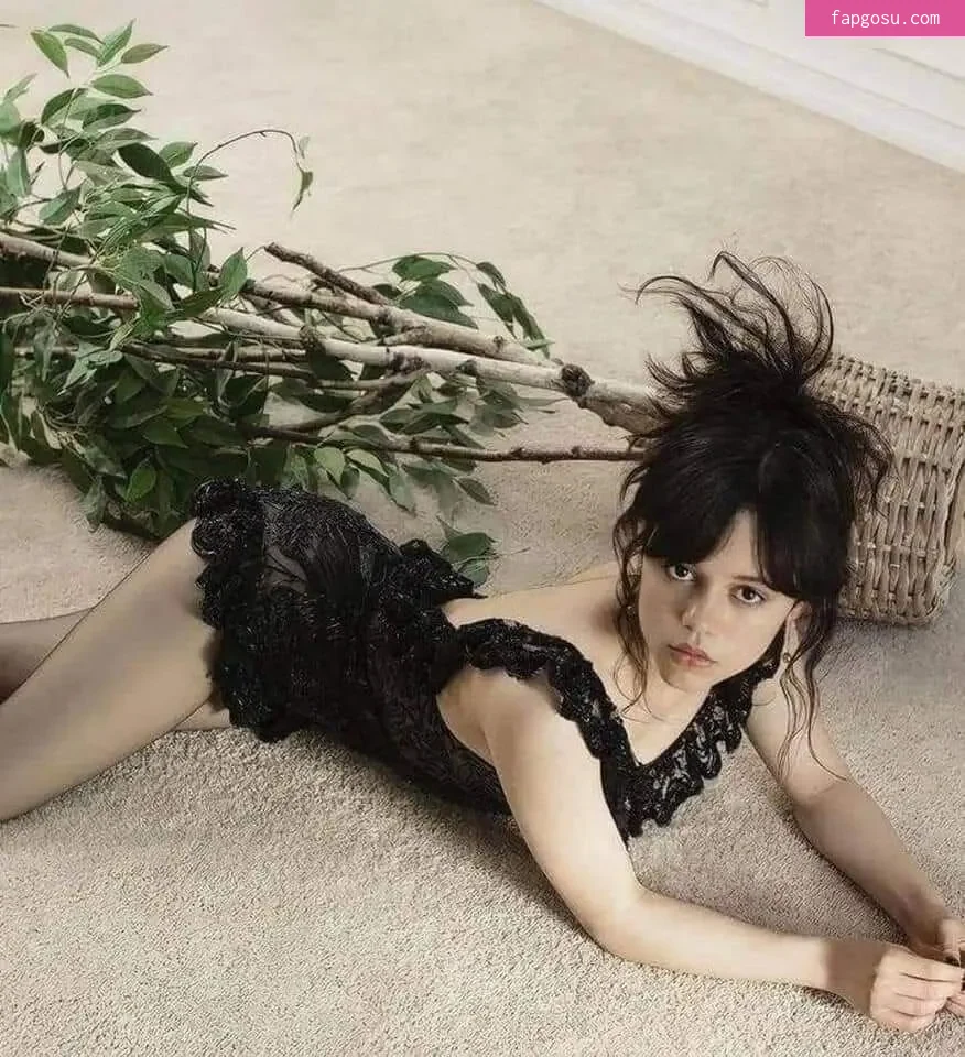 Jenna Ortega - Photo #722