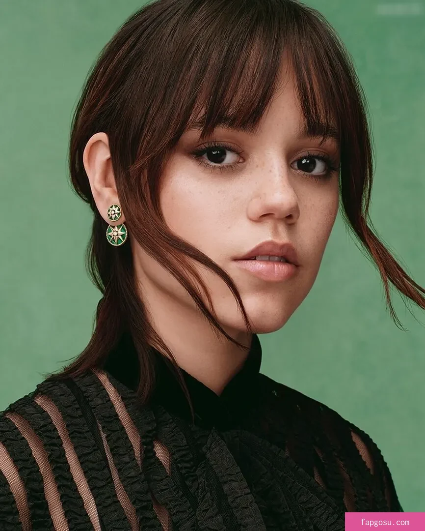 Jenna Ortega - Photo #812