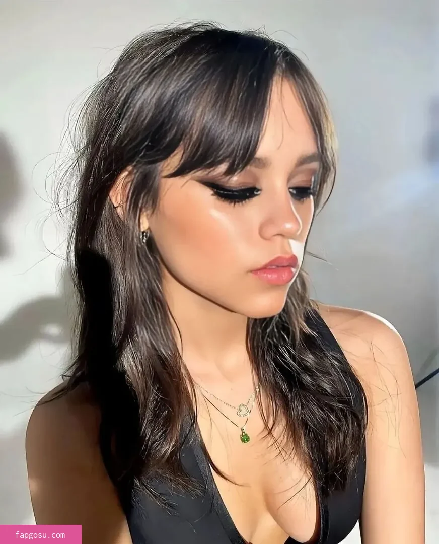 Jenna Ortega - Photo #815