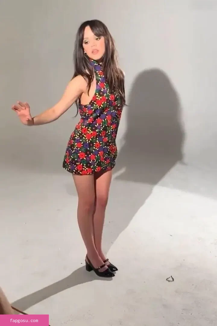 Jenna Ortega - Photo #827