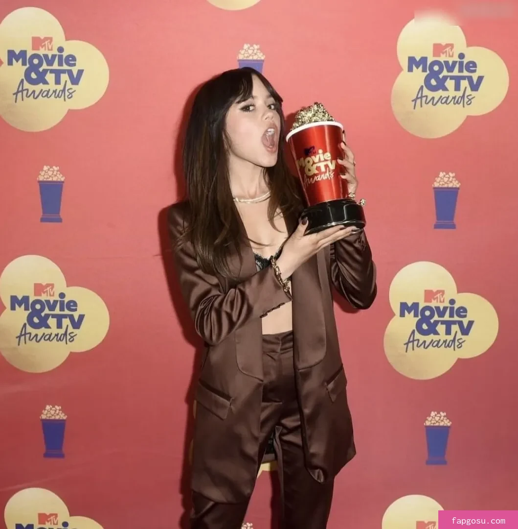 Jenna Ortega - Photo #847