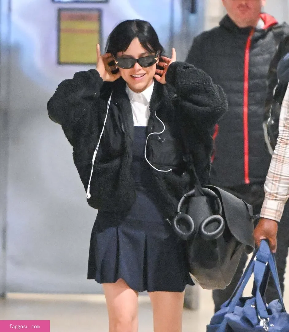 Jenna Ortega - Photo #895