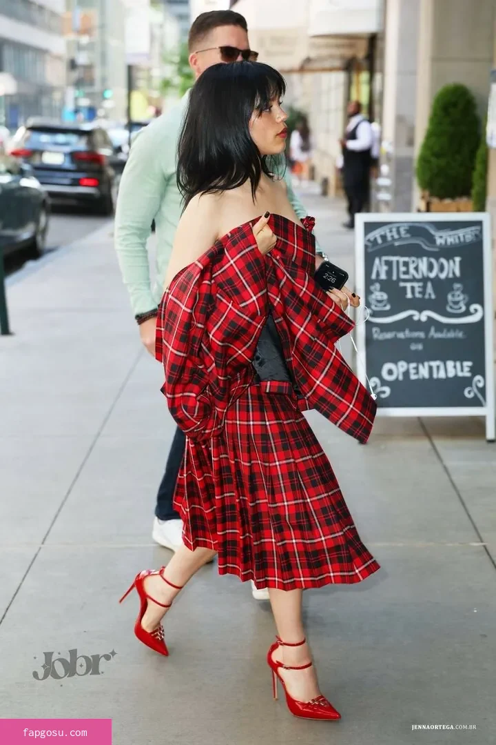 Jenna Ortega - Photo #935