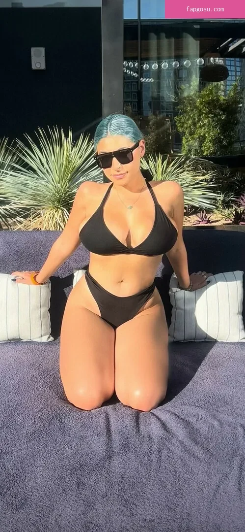 jolie23x