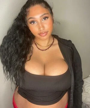 Jeanette Prakash content