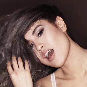 Jenny Pham