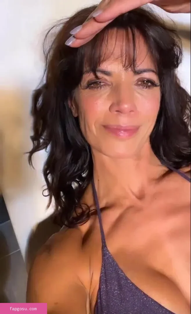 Jenny Powell