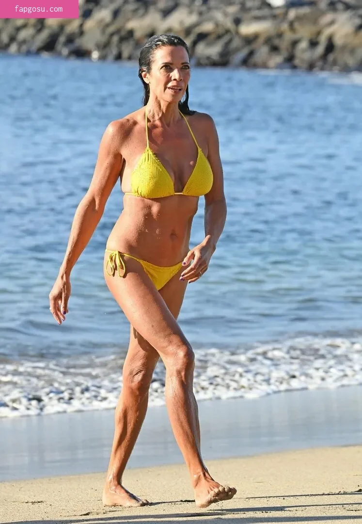 Jenny Powell