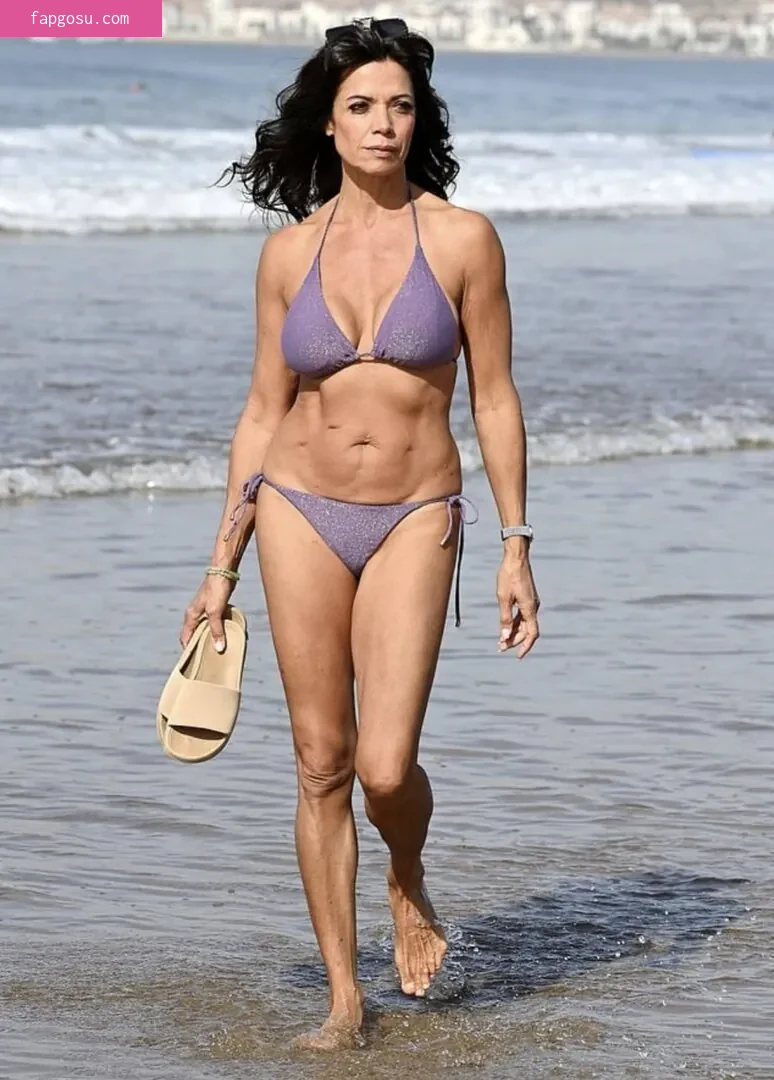 Jenny Powell