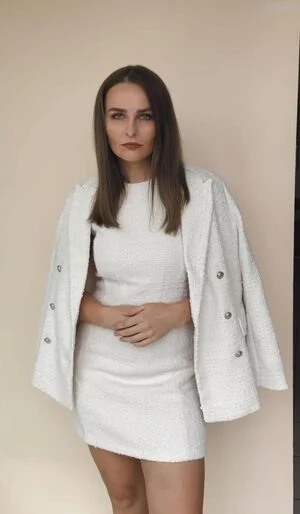 Jana Riva content