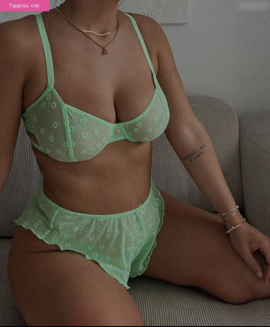 Jennifer Saro