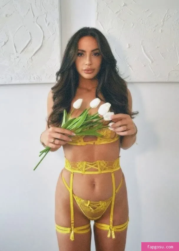 Jennifer Saro