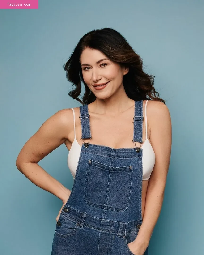 Jewel Staite