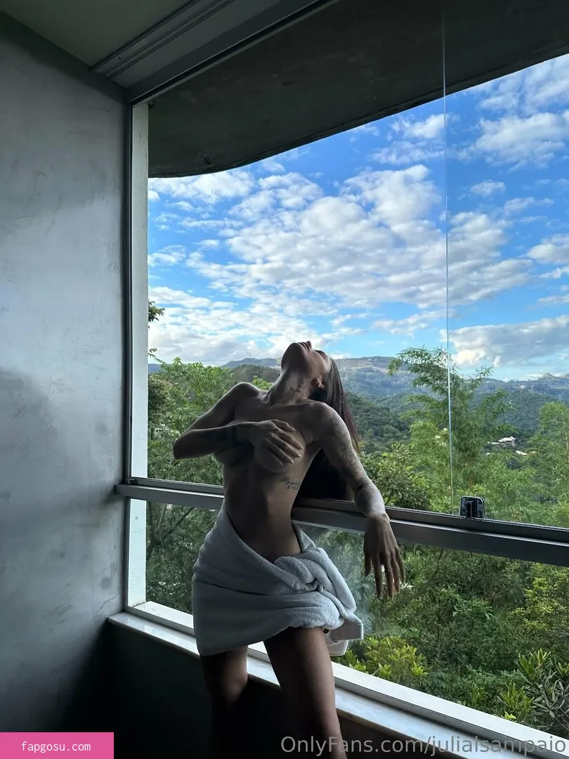 Julia Sampaio