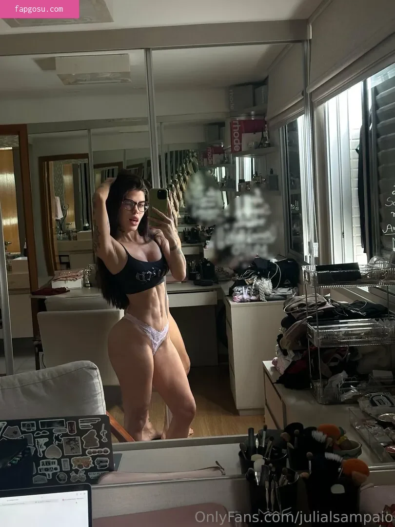 Julia Sampaio