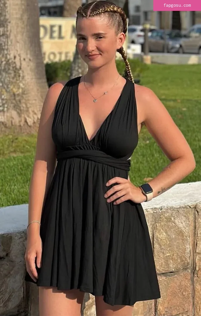 Julia Schulze