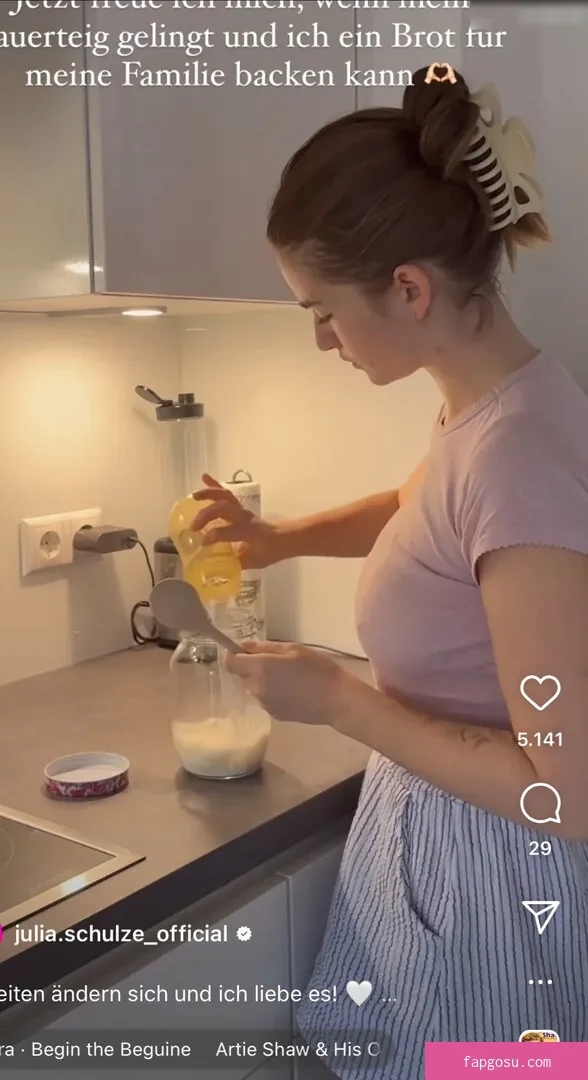 Julia Schulze