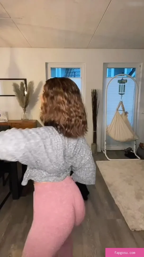 Julia Schulze
