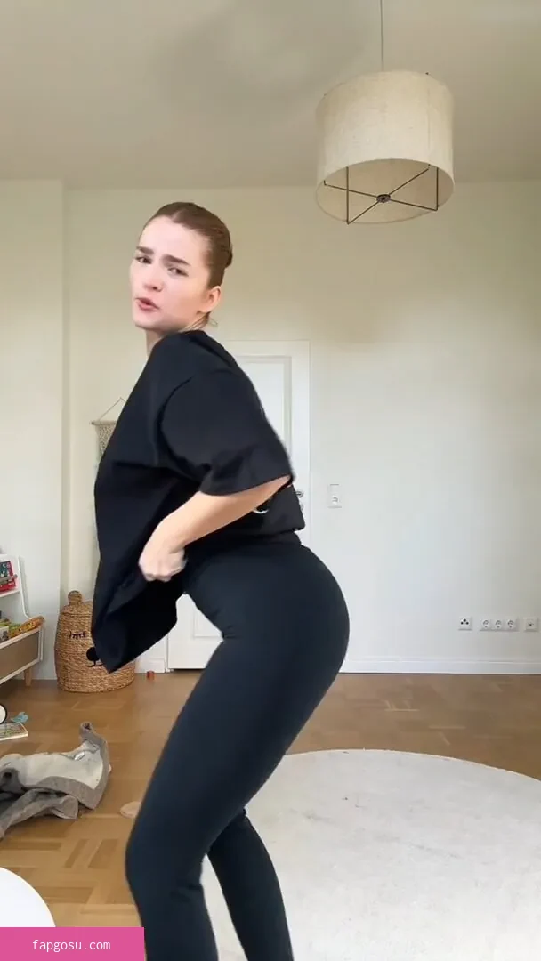 Julia Schulze