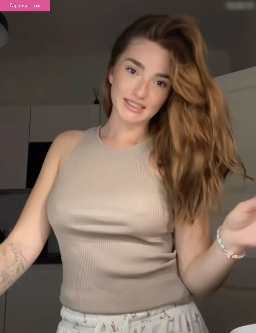 Julia Schulze