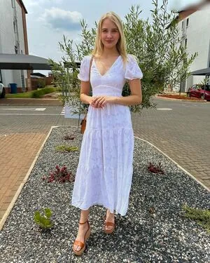 Juliet Small content