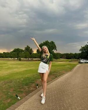 Juliet Small content
