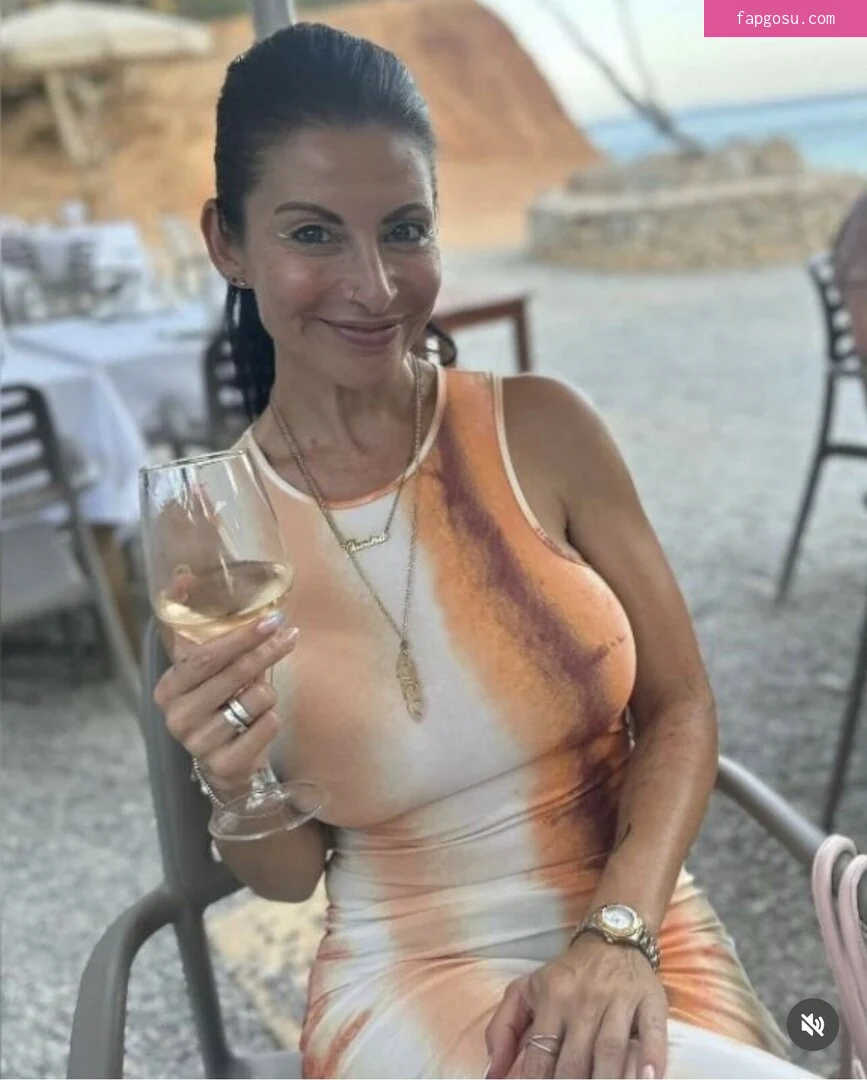 Janina Tregambe