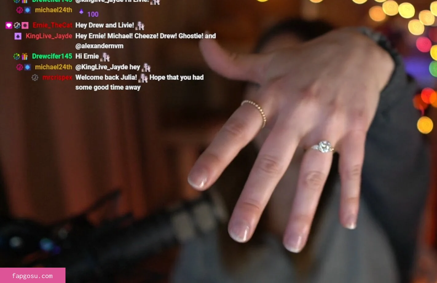 Julia_tv