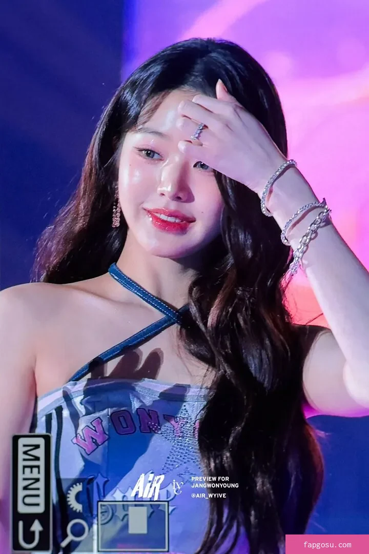 Jang Won-young
