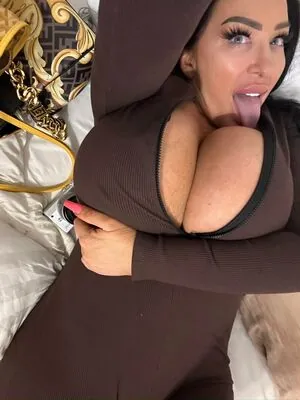 Kristine 38NN