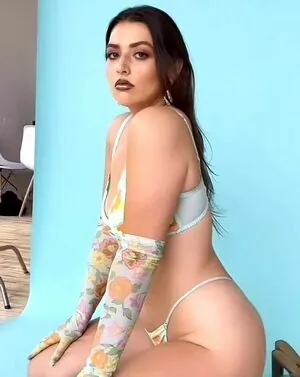 katelavrentios content