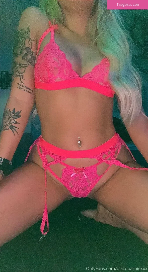 katiewarren18